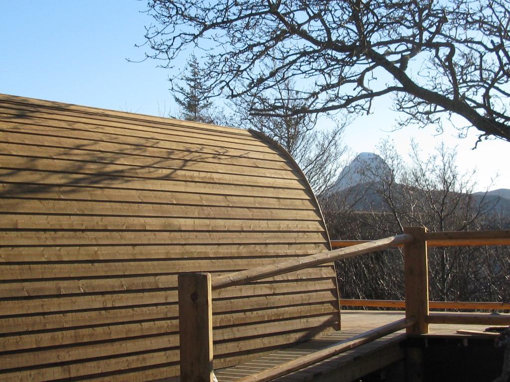 Hotel Mountview Pod Lochinver Exterior foto